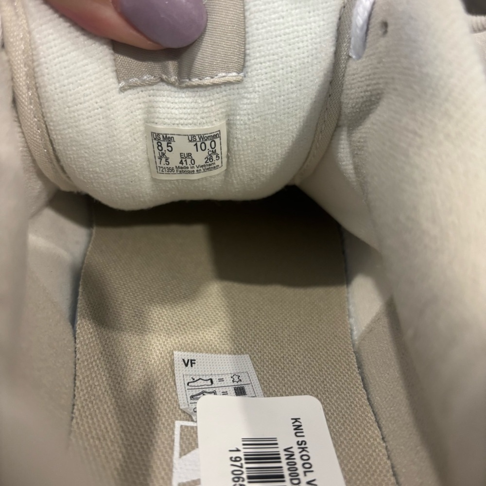 Vans White and Gray Sneakers NIB - Picture 4 of 5